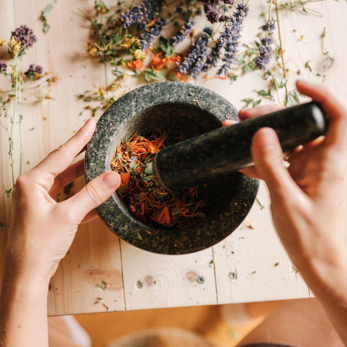 How to Choose the Right Herbal Products for Your Body